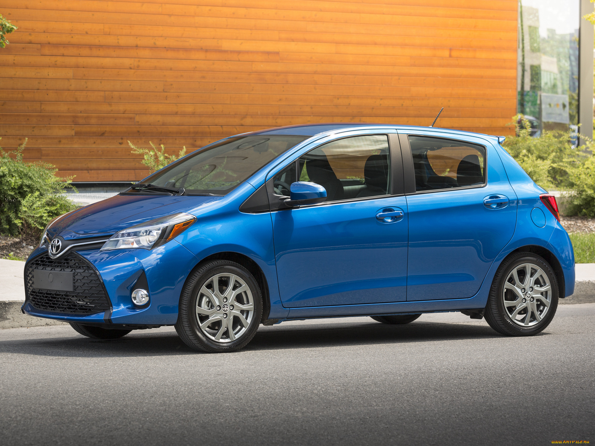 , toyota, , yaris, us-spec, 5-door, se, 2015